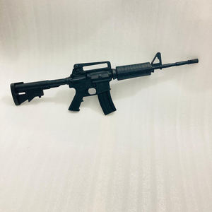 Pistola de Entrenamiento de Artes Marciales Venam - Material de Goma y Plástico, Directo de Fábrica, Equipo de Práctica OEM con Diseño Estático - Product Image 3