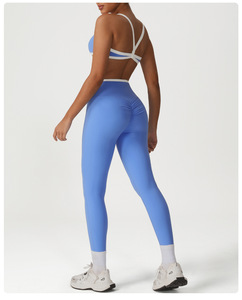 ชุดโยคะผู้หญิงแบบเรียบสีพื้น ระบายอากาศได้ดี ชุดออกกำลังกาย 2 ชิ้น เอวยางยืด สำหรับออกกำลังกายและฟิตเนส - Product Image 3