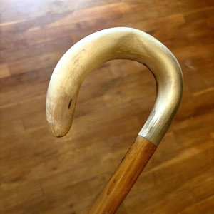 Bastón de Cuerno de Búfalo para Personas Mayores y Discapacitadas - Product Image 2