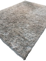 Tapis en soie gris-beige à poils longs : Tapis de sol moderne doux et moelleux
