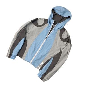 Conjunto Cortavientos de Moda 2026 al por Mayor, Estilo Techwear, Chándal Funcional Multibolsillos, Traje Cortavientos Resistente al Agua para Hombre - Product Image 4