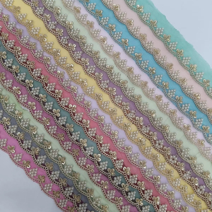 Encaje Bordado Floral de Diseño Premium, 100% Poliéster, 2.5cm de Ancho, para Prendas Étnicas, Trajes, Sarees y Proyectos de Decoración del Hogar - Product Image 1