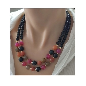 Collar de Letra de Resina Personalizado, Colgante con Iniciales y Láminas de Oro, Joyería de Resina Epoxi Hecha a Mano para Mujeres y Niñas - Product Image 1