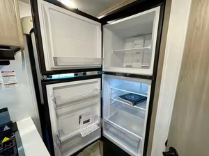 Towable 4x4 Modern Mini Caravan Travel Trailer Compact RV Camper with <b>Kitchen</b> Sleeping Space 2000KG Payload - Product Image 4
