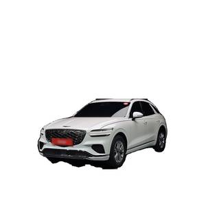 Genesis GV70 2.5T 2024 Gasolina 2WD con 1,759 km, Volante a la Izquierda, Caja de Cambios Automática, Asientos de Cuero, Cámara Trasera - Product Image 1