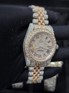 Reloj de Lujo Hecho a Mano con Movimiento Automático, Estilo Hip Hop, Correa de Acero Inoxidable, Cristal de Zafiro, Diamantes Moissanite VVS - Product Image 2