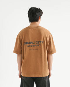 เสื้อยืดคอกลมทรงหลวมโอเวอร์ไซส์ ผ้าคอตตอน 100% เนื้อหนา ตัดเย็บแบบดรอปโชว์เดอร์ ทรงบ็อกซี่ สตรีทแวร์  สำหรับผู้ชาย  สามารถสกรีนโลโก้ได้ - Product Image 2