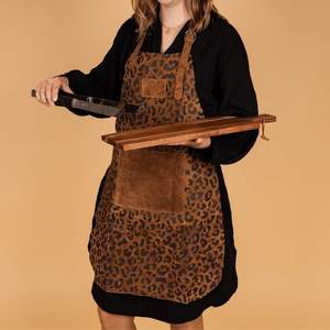 Delantal de Cocina de Cuero con Estampado de Leopardo, Delantal de Chef para Mujeres y Hombres, Ideal para Limpieza en Restaurantes - Product Image 4
