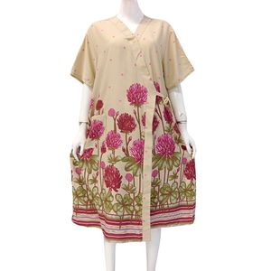 Robe décontractée pour femmes, col en V, manches courtes, en coton, avec motif rayé et broderie, longueur genou - Product Image 3