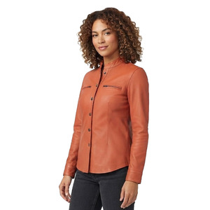 Chemise habillée moderne pour femme en cuir véritable tricoté, coupe ajustée, manches longues, boutonnée, avec 2 poches poitrine, idéale pour l'été - Product Image 1