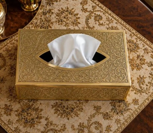 Porte-mouchoirs en laiton antique au design unique, idéal pour ajouter une touche d'élégance intemporelle à la décoration intérieure - Product Image 5