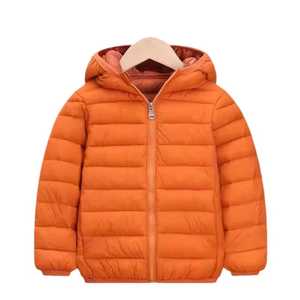 Chaqueta Acolchada Delgada y Transpirable Unisex para Invierno, Cierre de Cremallera, Relleno de Poliéster, Largo Regular - Product Image 1