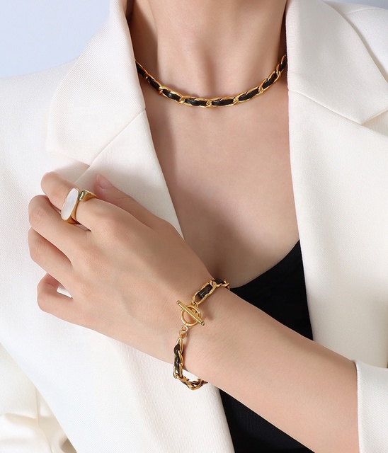 2026 Trendy Jewelry Fashion Retro Design Sense Stainless Steel 18k Gold Leather Rope Necklace Bracelet Jewelry Set