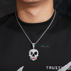 Pendentif Crâne en Argent 925 avec Moissanite, Coupe Ronde Brillante, Plaqué Rhodium, Bijou Unisexe Thème Hip-Hop, Idéal au Quotidien - Product Image 3