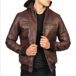 Chaqueta de cuero con capucha para hombre, abrigo cálido de invierno de cuero vacuno con bolsillos con cremallera, puños de punto acanalado, diseño de ropa exterior premium. - Product Image 3