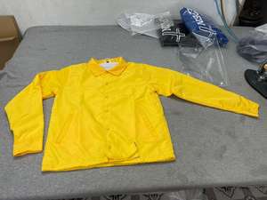 เสื้อแจ็คเก็ตกันลมผู้ชาย ผ้าไนลอน 100% กันน้ำ ติดกระดุมแป๊ก ขายส่ง - Product Image 2