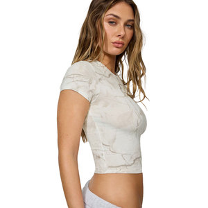 Haut court pour femme Solid Trader, confort quotidien, léger, respirant, absorbant l'humidité, texture douce, style minimaliste moderne - Product Image 2