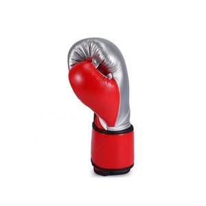 Gants de boxe en cuir de qualité supérieure, fermeture à lacets et soutien du poignet, marque personnalisée, fabriqués au Pakistan, plusieurs couleurs en stock - Product Image 4