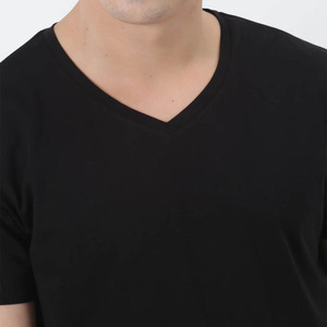 เสื้อยืดคอกวี ผ้าฝ้าย 100% 180 แกรม ดีไซน์โลโก้ แขนสั้น สำหรับผู้ชาย รุ่นคลาสสิค ปี 2023 - Product Image 6