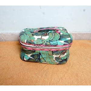 Pochette matelassée à poignée en coton 100% pur, faite à la main, écologique, durable, élégante, avec fermeture éclair, organiseur de cosmétiques, petite trousse de voyage - Product Image 3