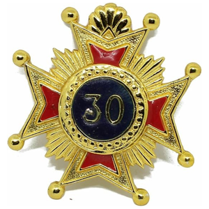 Épinglette émaillée personnalisée en laiton plaqué or, motif Rose Croix 30ème Degré, pour promotion et souvenir - Product Image 1