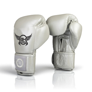 Guantes de Boxeo Profesionales de Cuero Resistente para Entrenamiento y Sparring con Soporte para Muñeca para Sesiones de Gimnasio - Product Image 1