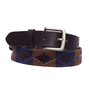 เข็มขัดโปโลหนังแท้สีน้ำตาลทำมือสุดหรูจากอาร์เจนตินา ประดับเพชรพัมปาสีเขียวเข้ม น้ำเงิน ขาว และแดง  รับผลิตแบบ OEM - Product Image 1