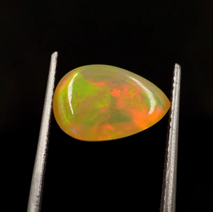 โอปอลไฟร์เวโล คาโบชอง: พลอยเอธิโอเปียทรงลูกแพร์ น้ำหนัก 2.60 กะรัต - Product Image 5