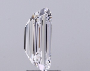 Élégant diamant blanc de laboratoire de 3,55 carats, couleur E, pureté VVS1, taille émeraude, polissage excellent, qualité supérieure pour la fabrication de bijoux, approvisionnement export. - Product Image 4