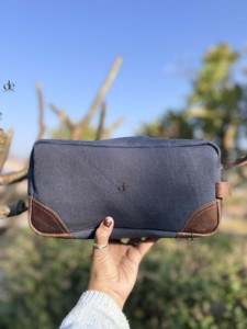 Unique Designer Genuine Leather Zipper Men & Women Toiletry Organizer Travel Cosmetic real Leather <b>Makeup</b> Bags With Handle - Product Image 3