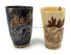 Tasse en corne de Viking avec bracelet en cuir | Chope à bière en corne de boeuf naturelle pour événements à thème médiéval - Product Image 4