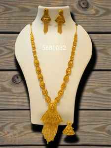 AWAIS HOUSE Ensemble Collier et Bracelet pour Femme, en Laiton Plaqué Or 6 Grammes, Style Hiphop, Sertissage Griffe Infini, Diamant, pour Mariage et Festival Africain - Product Image 6