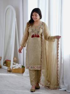 Robe Anarkali beige brodée en coton avec dupatta, tenue décontractée traditionnelle indienne et pakistanaise pour femme, coupe ample, toutes saisons - Product Image 6