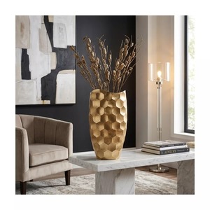 Vase contemporain Chrome Bloom à motif hexagonal, fait main, décoration de table, hauteur 39 cm - Product Image 3