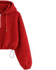 Sweat à capuche court en polaire texturée rouge personnalisé, avec fermeture éclair quart de tour, ourlet à cordon de serrage réglable, style streetwear décontracté, pull chaud pour homme, logo personnalisé - Product Image 3