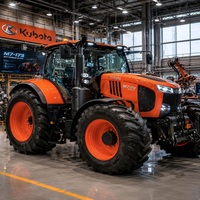 Trattore da Giardino Kubota 4WD con Caricatore Frontale, 70 CV, Trattore Compatto Multifunzionale per Lavori Agricoli