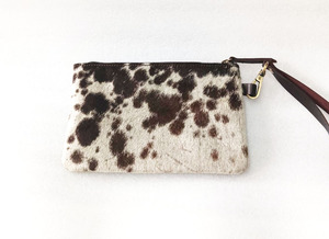 Cartera de mano bohemia de cuero genuino Ashly Handicraft para mujer, elegante, portátil, tipo sobre, con ribete de piel y cierre de broches, color liso. - Product Image 4