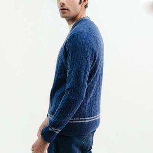 Top Selling Mens Sweater Outdoor Casual Wear Crew Neck Knitted Pullover Sweater Long Sleeve Warm Soft Breathable Custom Logo - Product Image 2