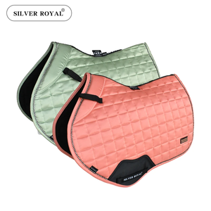 แผ่นรองอานม้าสำหรับอานม้าแบบอังกฤษ ทำจากผ้าไหม พร้อมรูเจาะ - Product Image 1