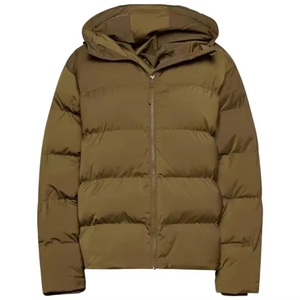 Chaqueta de Invierno con Capucha y Logotipo Personalizado para Hombre, Chaqueta Acolchada Impermeable y Transpirable de Tela de Poliéster con Estampado de Letras, Estilo Vintage - Product Image 1