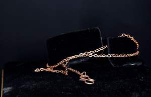 Pendentif personnalisé en or blanc, rose et jaune 14 carats avec diamant solitaire, chaîne en boîte, diamant certifié cultivé en laboratoire pour femme - Product Image 4