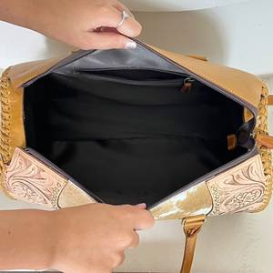 Designer Luxury Vintage Floral <b>Tooled</b> <b>Leather</b> Duffel Bag Large Size Tote Weekender Overnight Carry Bag for Daily speedy bag - Product Image 6