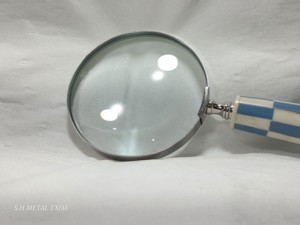 Luxury Handheld Magnifying Glass with Blue and White Checkered Bone Inlay Handle Vintage Style <b>Decorative</b> Reading Magnifier - Product Image 4