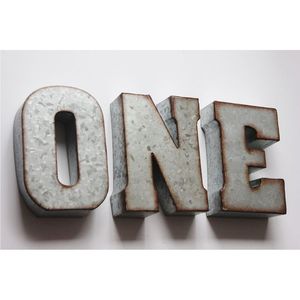 Letra U de Acero Galvanizado Vintage, Inicial Metálica 3D Grande para Colgar en la Pared, Alfabeto Decorativo Rústico para Letreros con Nombres DIY - Product Image 2