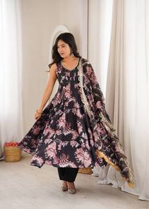 ชุดเดรส Anarkali ลายดอกไม้ผ้ามัสลินสำหรับผู้หญิง TENNECY พร้อมผ้าคลุมไหล่ ชุดปักลาย ยืดหยุ่นได้ กลับด้านได้ ไม่ยับ - Product Image 2