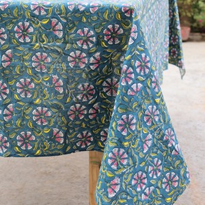 Nappe carrée en coton fait main de qualité supérieure, motif floral indien vintage, avec serviettes, sets de table et chemins de table pour fêtes modernes - Product Image 4