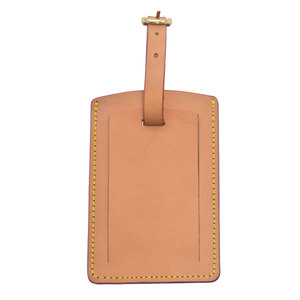 Étiquette de bagage en cuir personnalisée avec nom sur mesure pour valise, mariage, fête - Product Image 1