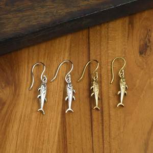 Pendientes Colgantes con Forma de Pez, Chapados en Oro y Plata, de Latón, Joyería Étnica de Moda para Fiestas, Unisex - Product Image 1