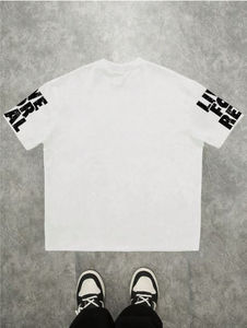 Camisetas de algodón suave con impresión DTG de alta calidad y diseños modernos para el día a día. - Product Image 2