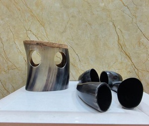 Juego de Tazas de Cuerno de Búfalo 100% Natural, Hechas a Mano, Ecológicas, Estilo Americano, con Asa, para Beber Cerveza - Product Image 5